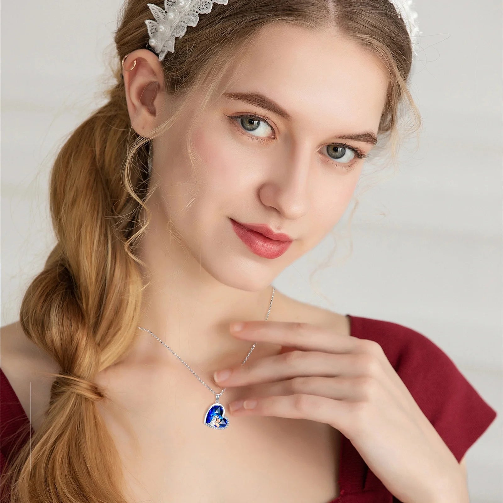 Heartfelt Bunny Pendant Necklace in S925 Sterling Silver - Perfect Gift for Moms, Daughters, and Grandmas - Celebrate Love with a Unique Crystal Design
