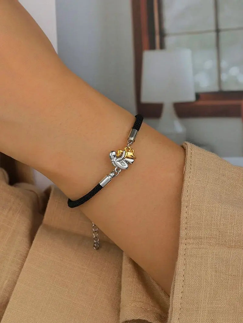 Charming Fashion Necklace for Women Featuring Adorable Dog Pendant - Perfect Gift for Dog Lovers